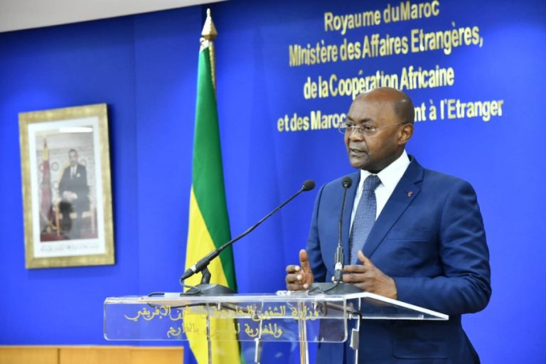 نوبة قلبية تنهي حياة وزير خارجية الغابون خلال اجتماع لمجلس الوزراء