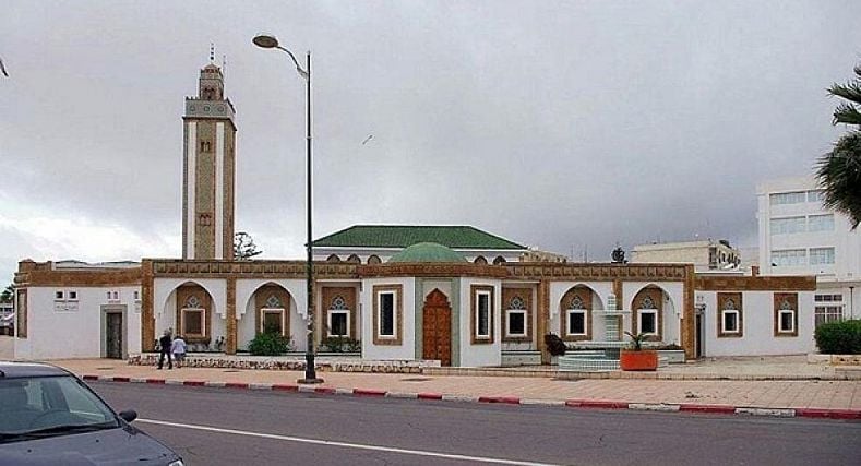 اكثر من 52 ألف من مؤذني المساجد سيستفيدون من زيادة في الاجور بقيمة 200 درهم بدءا من هذا العام