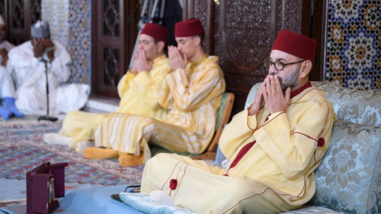 زيد الكيلاني يلقي أمام أمير المؤمنين جلالة الملك محمد السادس الدرس الحسني الرابع