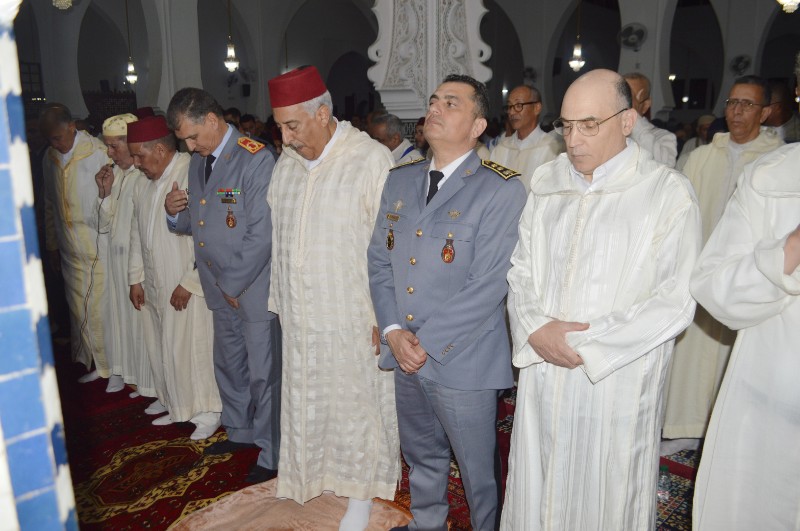 ( بالفيديو _ الصور) السيد عامل عمالة مكناس عبدالغني الصبار يحيي ليلة القدر بمسجد الحسن الثاني بحي ابني امحمد بمكناس.