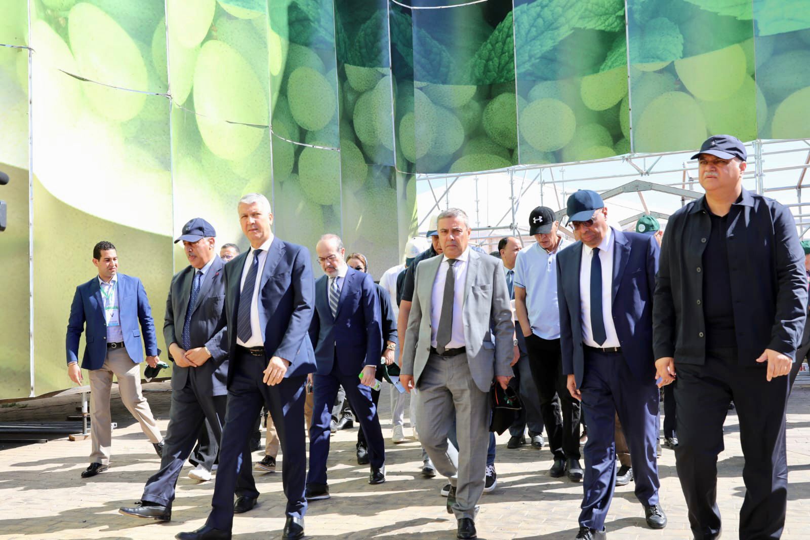 وزير الفلاحية يتفقد أشغال المعرض الدولي للفلاحة بمكناس للمرة الثانية