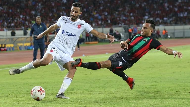 الكلاسيكو الحارق بين الوداد والجيش للانفراد بصدارة الدوري وضمان اللقب