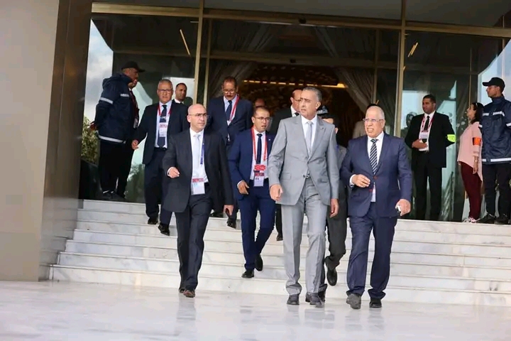 السيد عبد اللطيف حموشي يتفقد شخصيا الترتيبات الأمنية لمباراة الاسود والرأس الاخضر