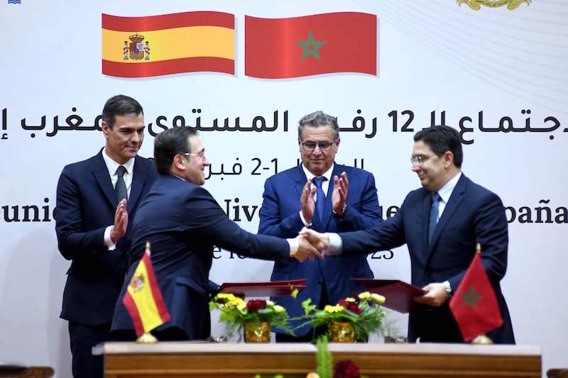 مدريد تُجري مفاوضات مع الرباط لإدارة المجال الجوي في الصحراء المغربية