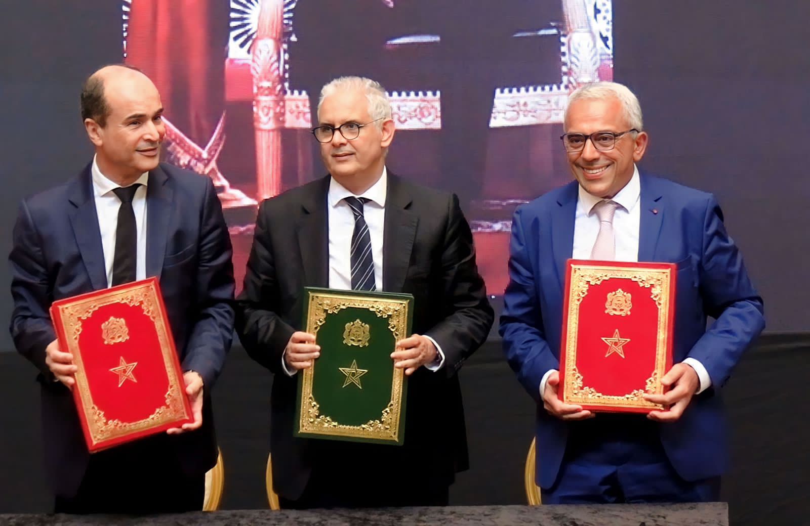 توقيع اتفاقية إطار بين وزارة التجهيز والماء ومجلس جهة الدار البيضاء- سطات في إطار تنزيل برنامج التنمية الجهوية 2027-2022