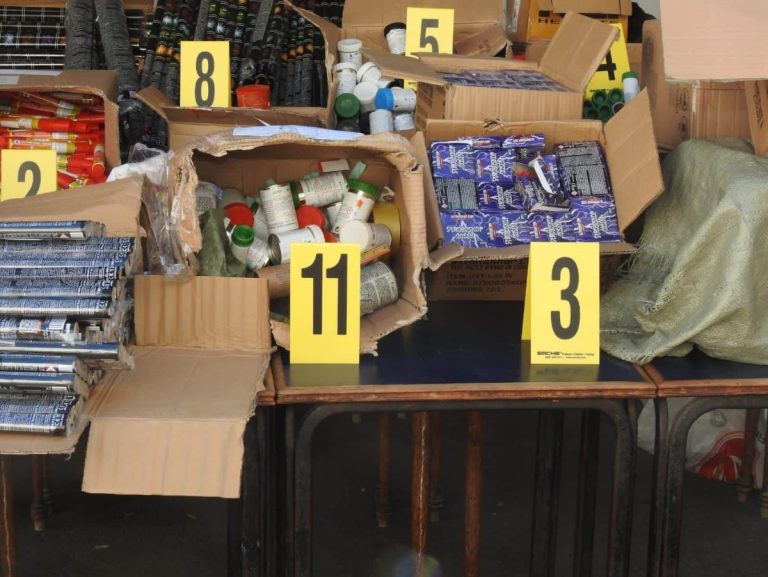 اجهاض عملية ترويج أزيد من مليون وحدة من المفرقعات والشهب النارية المهربة بالبيضاء