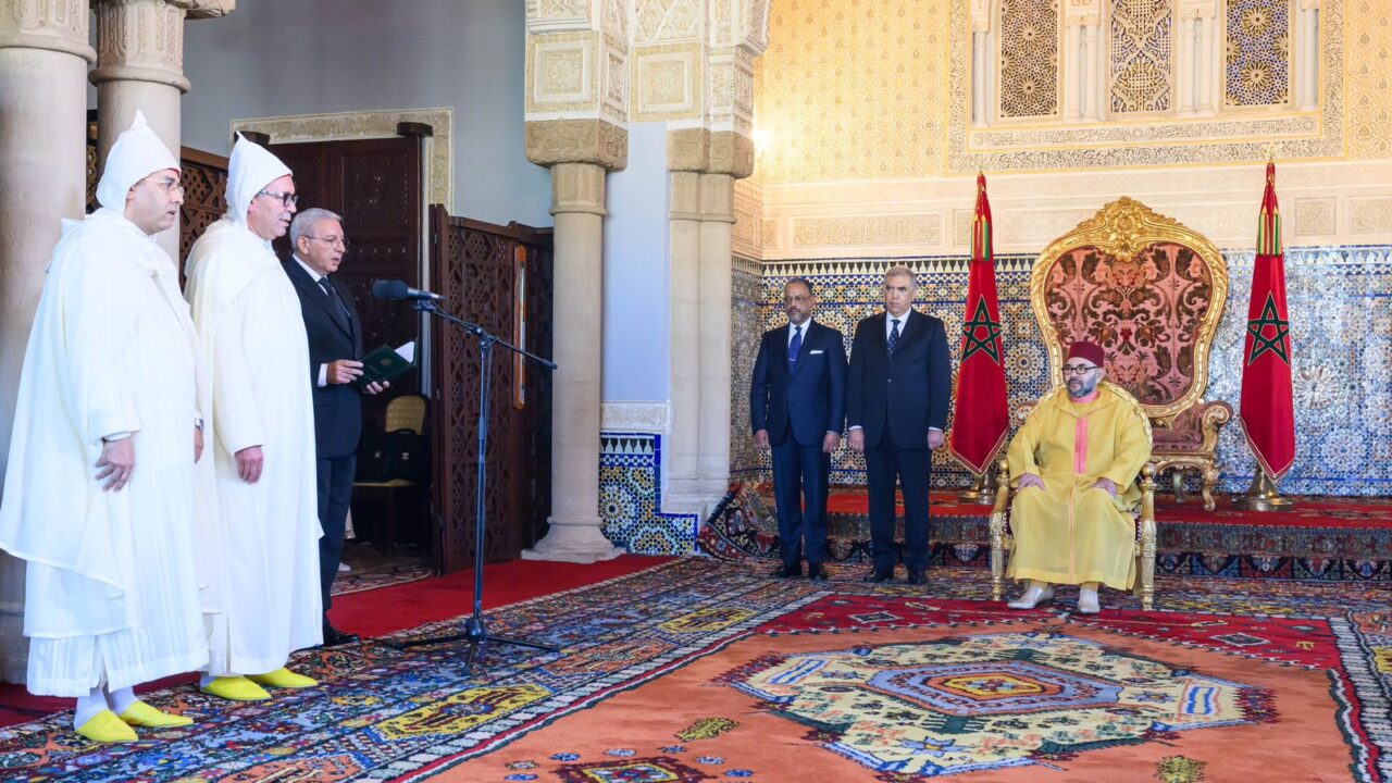 جلالة الملك يستقبل الولاة والعمال الجدد بالإدارة الترابية