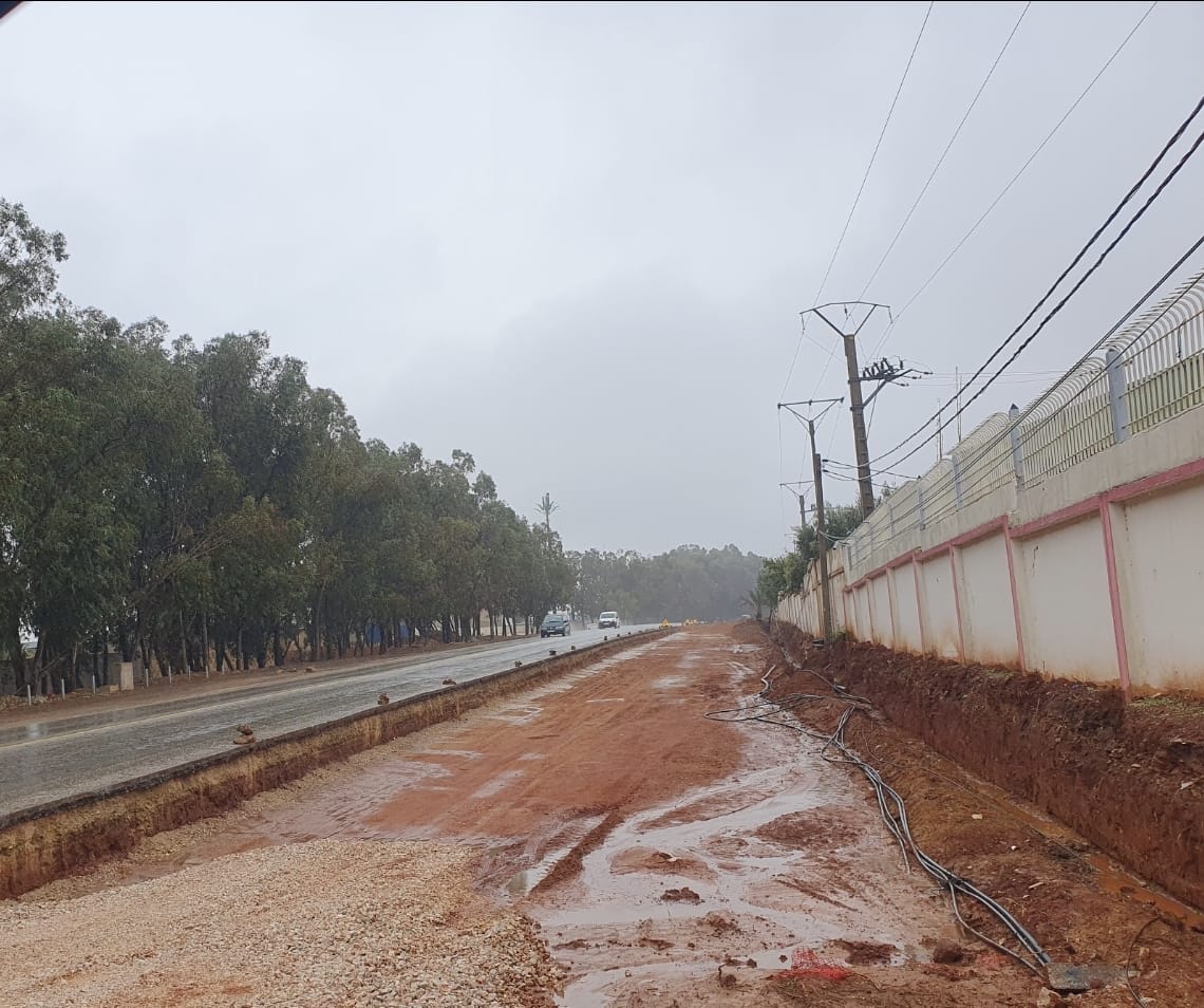 هل سيتم حرمان المنطقة الصناعية سيدي بوزكري بمكناس من منفذ طرقي مباشر من الجهة الغربية؟