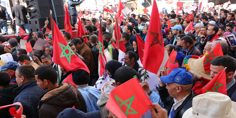 مسيرات في الأقاليم الجنوبية تدين وتندد بالهجوم الإرهابي على السمارة.