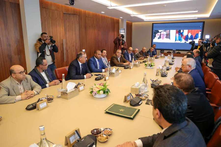 أبرز ما جاء في الاتفاق الموقع بين الحكومة والنقابات حول النظام الأساسي الخاص بموظفي التعليم