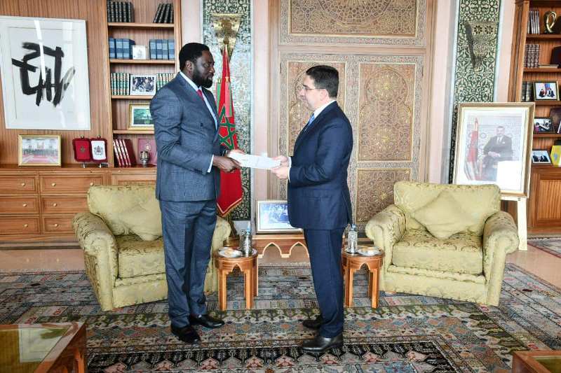 بوريطة يستقبل وزير الشؤون الخارجية الغامبي حاملا رسالة إلى جلالة الملك