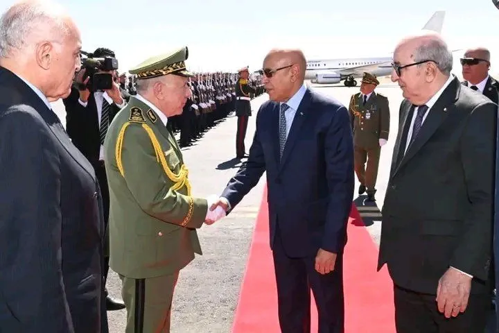 الرئيس الموريتاني يتعرض لمحاولة اغتيال في الجزائر