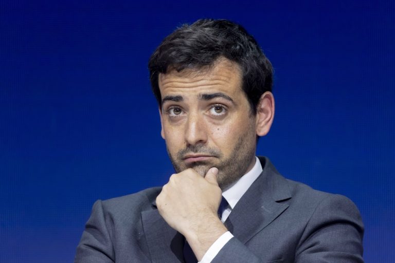 في مسعى لتحسين العلاقات.. وزير الخارجية الفرنسي يزور المغرب ويلتقي بوريطة غدا الاثنين.