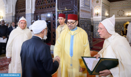أمير المؤمنين يترأس الدرس الثاني من سلسلة الدروس الحسنية الرمضانية