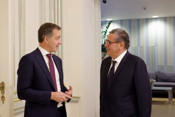 زيارة دي كرو الى المغرب.. قضايا الهجرة واللجوء على طاولة المباحثات