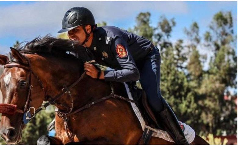 تألق فرسان خيالة الأمن الوطني في منافسات القفز على الحواجز ويحققون مراتب مشرفة بتطوان