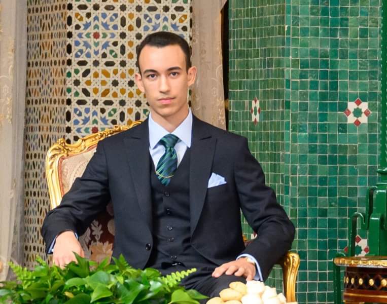 الذكرى الثانية والعشرون لميلاد صاحب السمو الملكي ولي العهد الأمير مولاي الحسن .. مناسبة لتجديد آصرة التلاحم المكين بين العرش والشعب