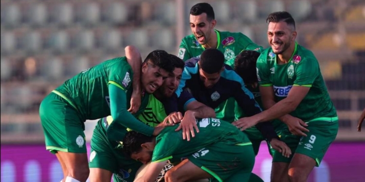 الرجاء الرياضي يتوج بطلا للدوري الاحترافي لكرة القدم