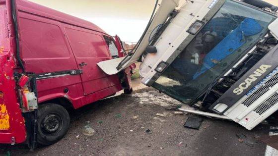 ( بالصور ) حادثة سير مروعة بمراكش: مصرع شخصين وإصابة ستة آخرين بجروح خطيرة