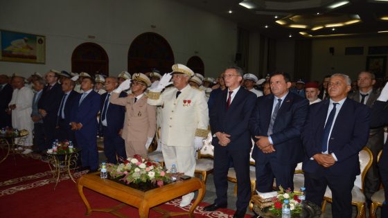عامل عمالة مكناس يترأس مراسيم الاستماع للخطاب الملكي السامي وتوشيح المنعم عليهم بأوسمة ملكية