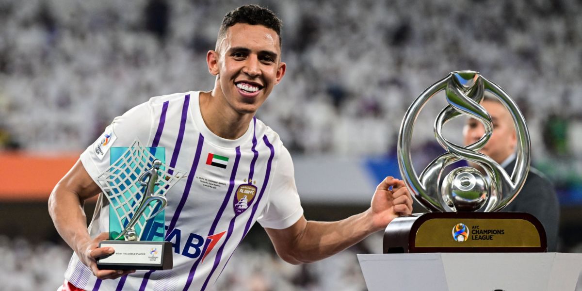 صندوق الاستثمار السعودي يعزز دعمه لصفقة اتحاد جدة لضم سفيان رحيمي من العين الإماراتي.