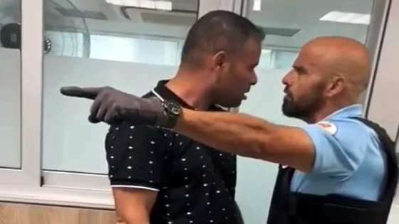 القنصلية المغربية بمورسيا تأسف لحادث اعتداء رجل أمن خاص على مواطن مغربي وتؤكد التعاون الكامل مع الشرطة الإسبانية في التحقيق