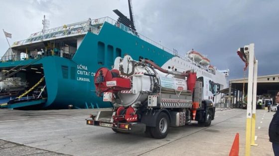 المغرب يمد يد العون لإسبانيا: قافلة إنسانية ضخمة لدعم جهود الإغاثة في فالنسيا