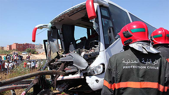 إصابة 25 شخصًا في حادث اصطدام حافلة بشاحنة بين واد أمليل وفاس