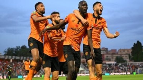 نهضة بركان يتوج بكأس الكونفدرالية الأفريقية للمرة الثالثة في تاريخه