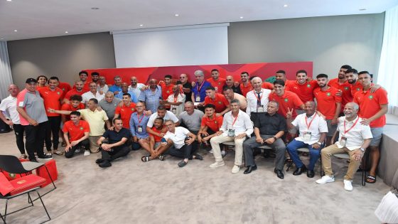 الجامعة الملكية المغربية لكرة القدم تُكرم قدماء لاعبي المنتخب الوطني بجهة فاس-مكناس