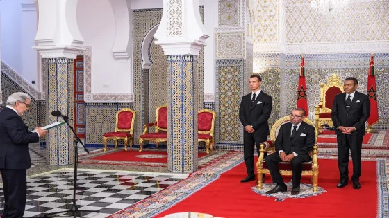جلالة الملك محمد السادس يتسلم التقرير السنوي لبنك المغرب: سنة 2024 مفصلية في مسار الإقلاع الاقتصادي وتعزيز التوازنات الكبرى
