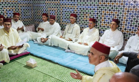 صفرو .. تسليم هبة ملكية لشرفاء ضريحي أبي علي الحسن اليوسي وسيدي علي بوسرغين