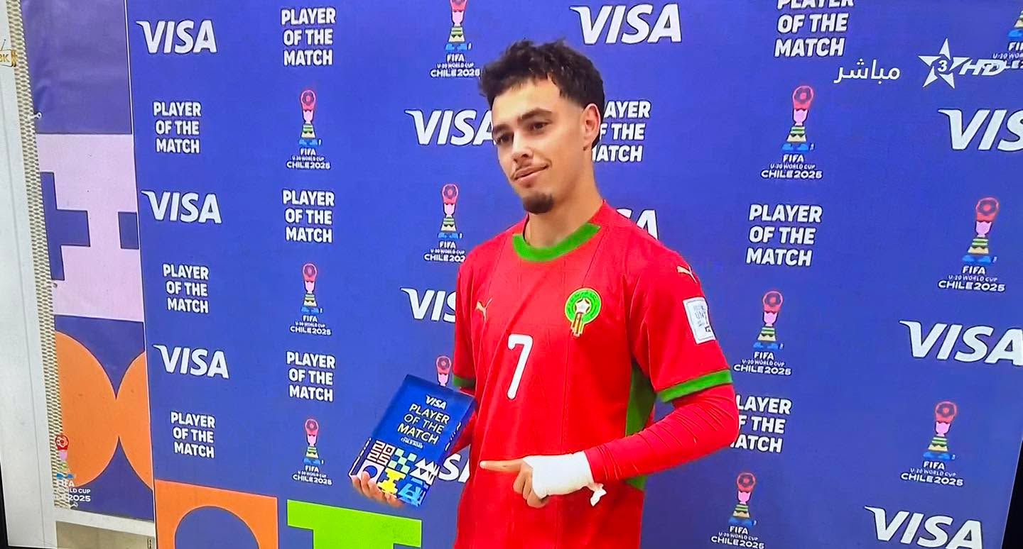 عثمان معاما يتألق ويحصد جائزة أفضل لاعب في مباراة المغرب ضد فرنسا