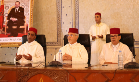 فاس: تسليم هبات ملكية لفائدة الشرفاء الأدارسة ومعوزين بالمدينة