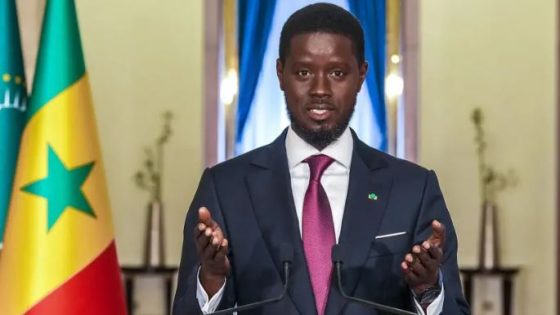 رئيس السنغال يتجاهل الفضائح رفعتم رؤوسنا عاليا