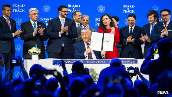 بتعليمات من صاحب الجلالة الملك محمد السادس، رئيس لجنة القدس، السيد ناصر بوريطة يوقع بدافوس على الميثاق المؤسس لمجلس السلام