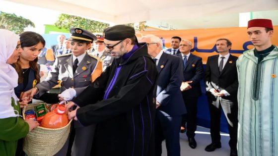 جلالة الملك يعطي بسلا انطلاقة العملية الوطنية “رمضان 1447” التي سيستفيد منها أزيد من 4,3 ملايين شخص