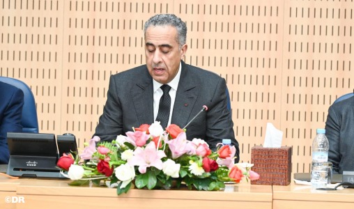 السيد حموشي يشرف على تسليم الأوسمة الملكية السامية التي تفضل صاحب الجلالة بالإنعام بها على أطر وموظفي المديرية العامة لمراقبة التراب الوطني (بلاغ DGST)