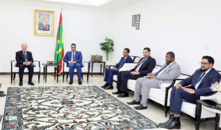 السيد التوفيق يتباحث بنواكشوط مع الوزير الأول الموريتاني