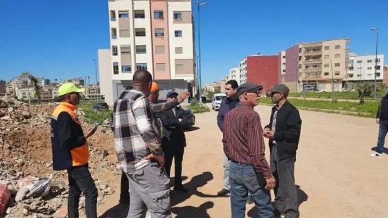 مكناس: تحت الإشراف الميداني السيد عباس لومغاري رئيس الجماعة.. إطلاق مشروع طرقي استراتيجي لفك العزلة وربط أحياء “مرجان 3″ و”رياض الزيتون” مباشرة بشارع محمد السادس وحي “المنصور”.