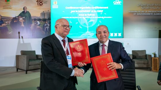 مكناس – شكل دور حماية المعطيات باعتبارها رافعة للثقة والسيادة الغذائية محور مائدة مستديرة نظمت، أمس الأربعاء بمكناس، بمبادرة من اللجنة الوطنية لمراقبة حماية المعطيات ذات الطابع الشخصي.