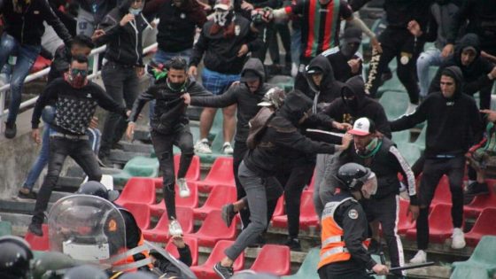 لدواعٍ أمنية.. السلطات المحلية بطنجة تمنع تنقل جماهير الجيش الملكي وتغلق المدرجات في وجه الزوار