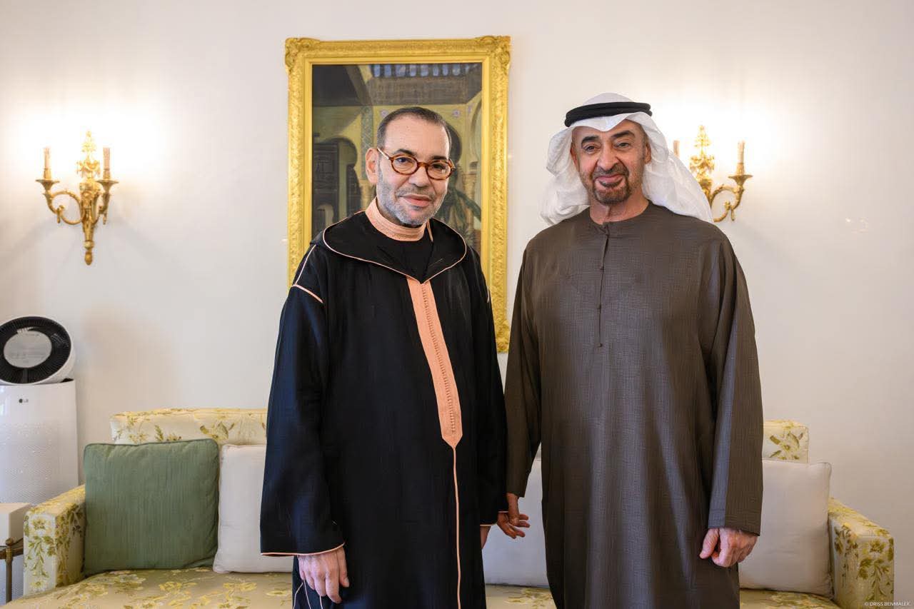قمة مغربية إماراتية بين جلالة الملك محمد السادس والشيخ محمد بن زايد لبحث قضايا المنطقة ومواجهة التحديات الدولية