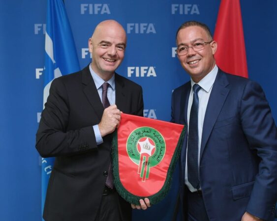 لقجع يشيد بقرار إنفانتينو المتعلق بسحب مشروع “FIFA Forward Enterprise”